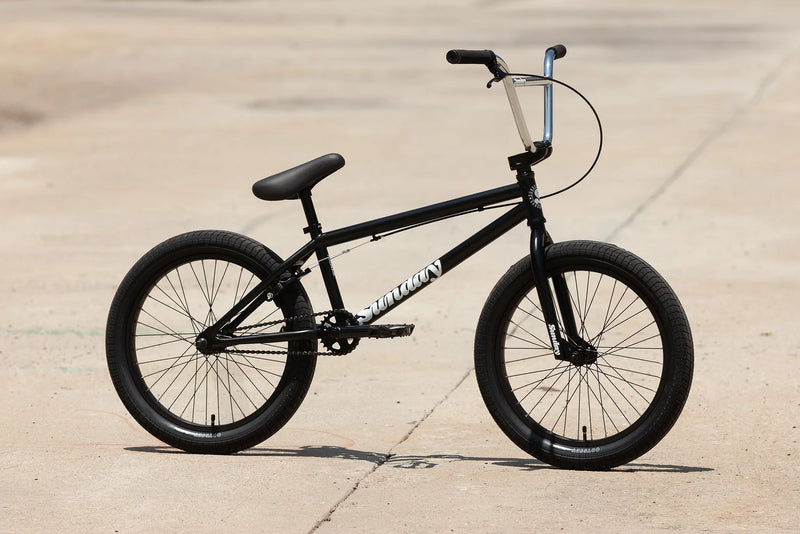 Matte black online bmx bike