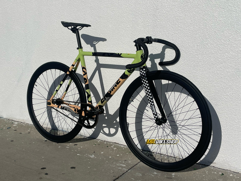 Engine11 X G&F Bike